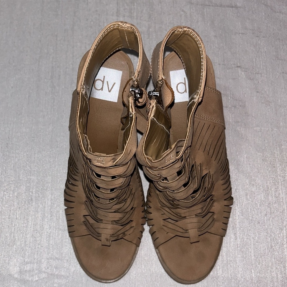 DV by Dolce Vita ‘Alyson Amina’ Women Brown Strappy Block Heel Sandals Size 8.5 - Picture 8 of 15